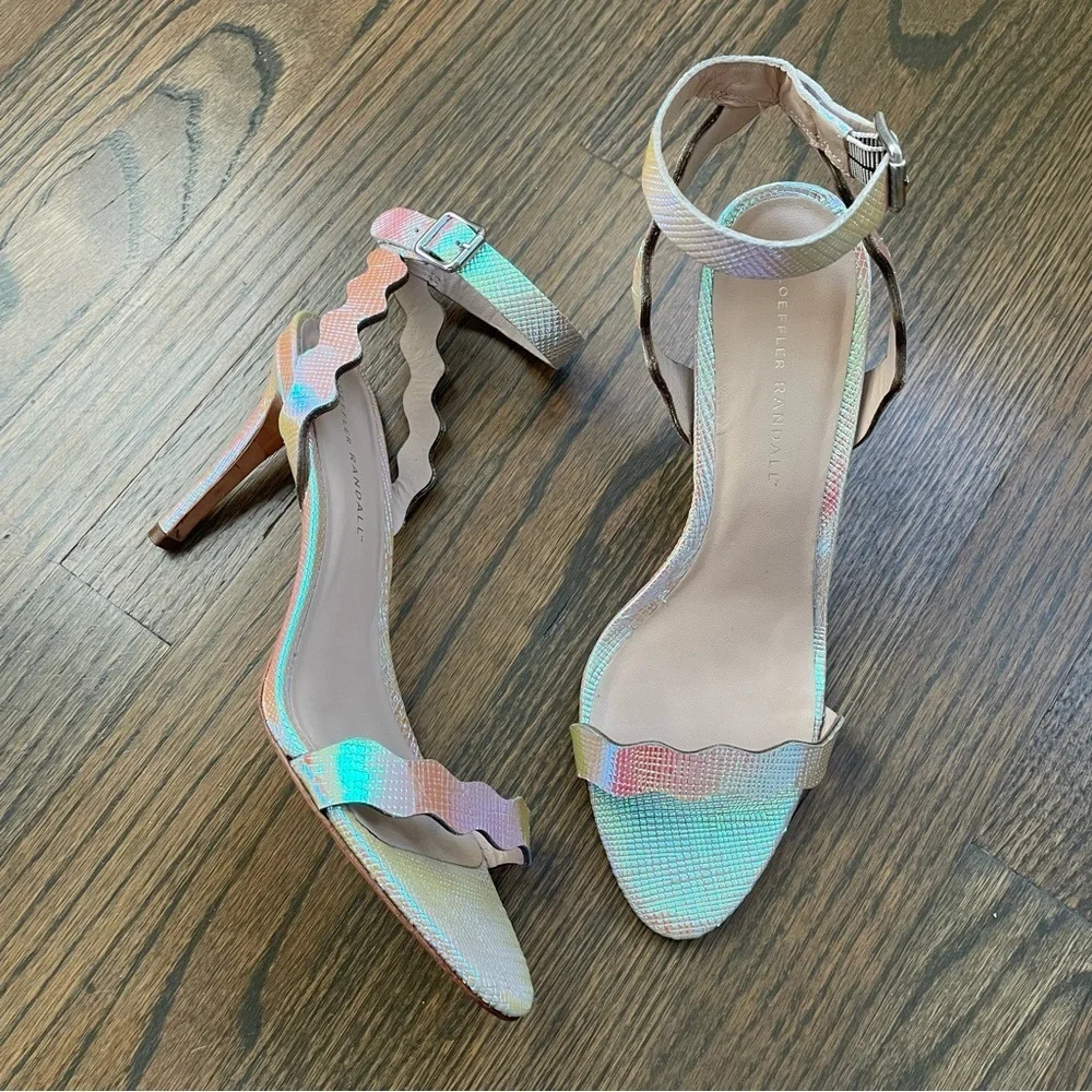 LOEFFLER RANDALL Reina Scalloped Leather Sandal Iridescent - Picture 3 of 13